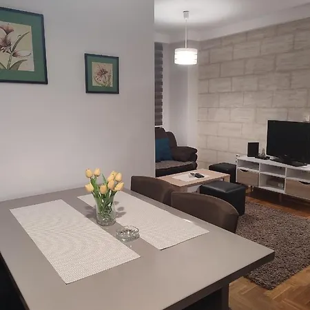 Zlatiborski Konaci-apartman Maletic Zlatibor