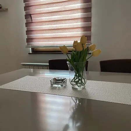 Zlatiborski Konaci-apartman Maletic Apartamento *