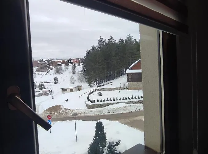 Zlatiborski Konaci-apartman Maletic 兹拉蒂博尔